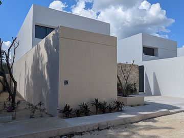 Casa en Venta en Cholul en Mérida Yucatán.