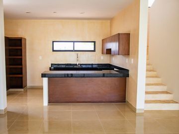 Casa en Venta en residencial Plenum en Cholul en Mérida Yucatán.