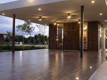 Casa en Venta en residencial Plenum en Cholul en Mérida Yucatán.