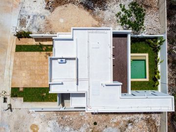 Casa en Venta en residencial Plenum en Cholul en Mérida Yucatán.