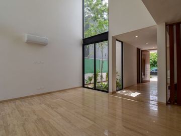 Casa en venta en Oasis de,  Yucatán Country Club, Mérida