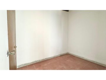 Casa en el sector de Conquistadores con local de 38 m²