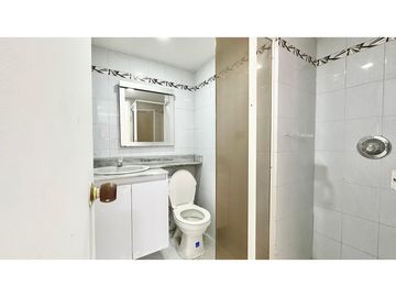 Casa en el sector de Conquistadores con local de 38 m²