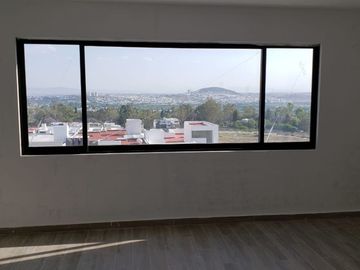 En Venta Hermosa Residencia de Autor en Lomas de Juriquilla, 4 Niveles, ÚNICA !