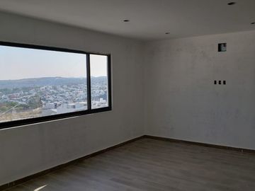 En Venta Hermosa Residencia de Autor en Lomas de Juriquilla, 4 Niveles, ÚNICA !