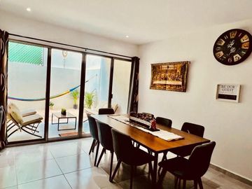 3-Bedroom House in Long Island Gated Community CANCUN, MEXICO