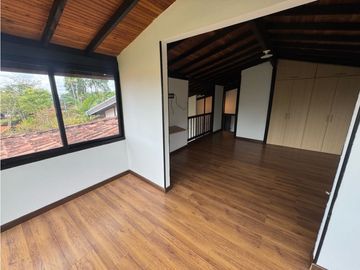 Casa campestre en venta/ norte de armenia
