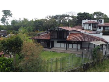 Casa campestre en venta/ norte de armenia
