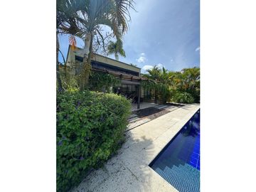 Casa campestre via la tebaida/ conjunto exclusivo del Quindio