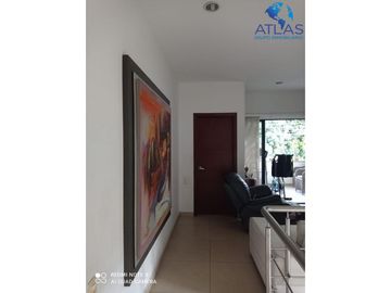  VENTA DE CASA EN CONJUNTO CERRADO  GIRON COD: 710