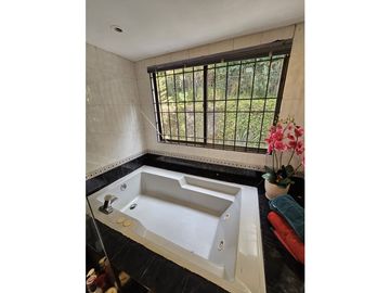 Venta apartamento en chico oriental