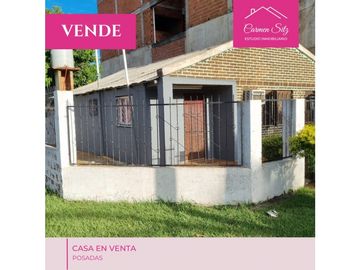 Terreno con casa a reciclar sobre Avenida  en Esquina