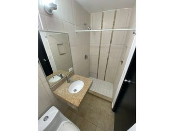VENDO APARTAMENTO EN 12 DE OCTUBRE