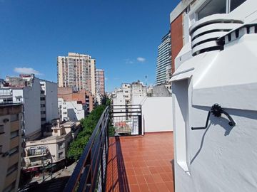 Duplex 3 Ambientes al Frente Balcón Terraza Parrilla