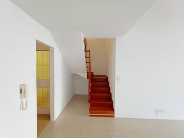 Duplex 3 Ambientes al Frente Balcón Terraza Parrilla