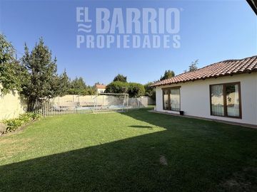 Casa en Venta en Chicureo / Piedra Roja