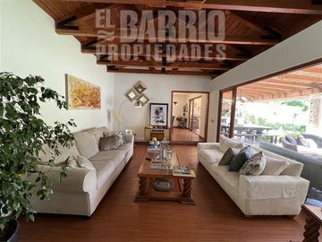 Casa en Venta en Chicureo / Piedra Roja