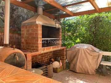 Casa en Venta en Lomas de Puangue | Casa en Parcela en Venta (3D3B) | Alas Propiedades