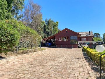 Casa en Venta en Lomas de Puangue | Casa en Parcela en Venta (3D3B) | Alas Propiedades