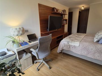 Departamento en Venta en AV RAUL LABBE / AV LA DEHESA