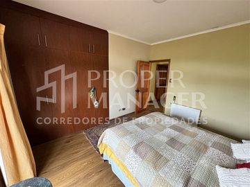 Casa en Venta en Amplia Casa de 333 m2 en Terreno de 5.400 m2