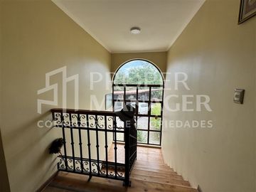 Casa en Venta en Amplia Casa de 333 m2 en Terreno de 5.400 m2