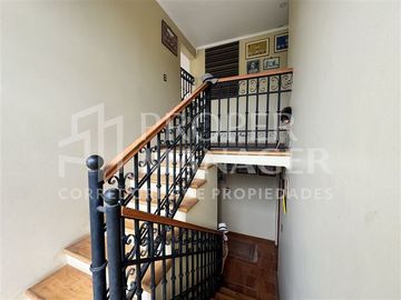 Casa en Venta en Amplia Casa de 333 m2 en Terreno de 5.400 m2