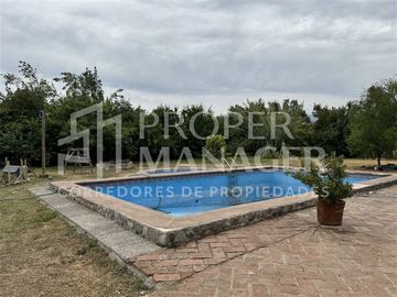 Casa en Venta en Amplia Casa de 333 m2 en Terreno de 5.400 m2