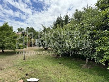 Casa en Venta en Amplia Casa de 333 m2 en Terreno de 5.400 m2