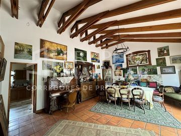 Local Comercial en Venta en Amplia Casa de 333 m2 en Terreno de 5.400 m2