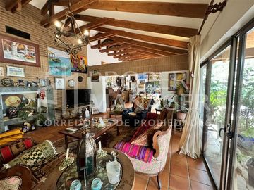 Local Comercial en Venta en Amplia Casa de 333 m2 en Terreno de 5.400 m2