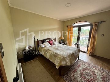 Local Comercial en Venta en Amplia Casa de 333 m2 en Terreno de 5.400 m2