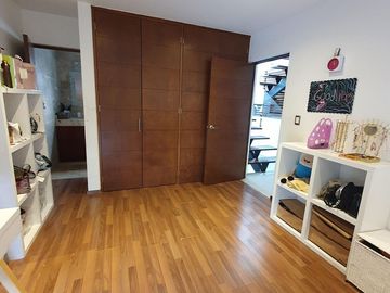 Vendo Casa en Centro Sur, Claustros de las Misiones, Roof Garden, 3 Niveles