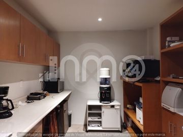 Oficina en venta en Bosques de las Lomas