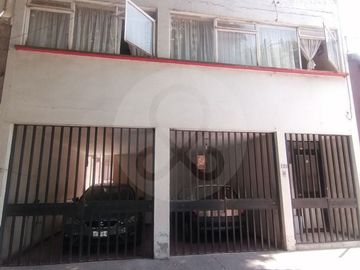 Casa en venta en Santa María la Ribera