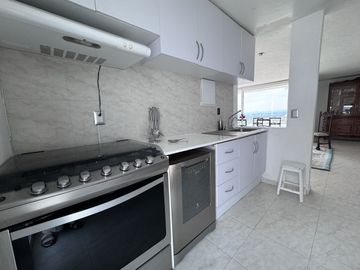 Milenio III Casa en venta con vista panorámica y gran jardín SUPER PRECIO!!