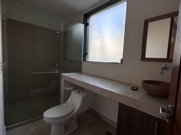 Preciosa casa en venta en Los Cipreses Corregidora