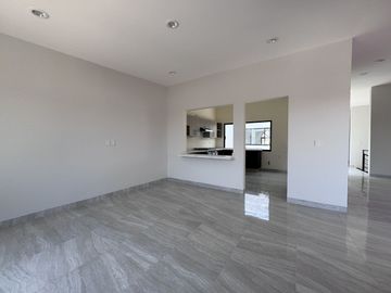 El Mayorazgo Residencial casa nueva en venta lista para estrenar!