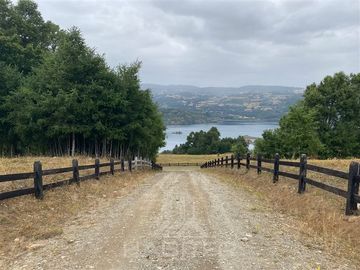 Parcela en Venta en LoteoAltos de Curihue, lago Pullinque y Calafquen, a 15 minutos de Panguipulli