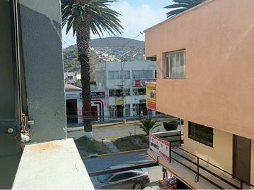 Local Comercial en 2do Nivel en Plaza Las Maria Luisas, Av. Revolución.