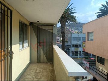 Local Comercial en 2do Nivel en Plaza Las Maria Luisas, Av. Revolución.