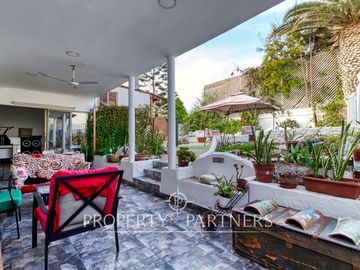 Venta Casa 7 dormitorios, Jardines de Sur