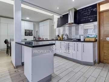 Venta Casa 7 dormitorios, Jardines de Sur