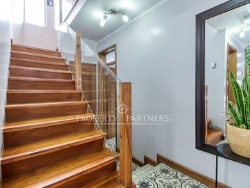 Venta Casa 7 dormitorios, Jardines de Sur