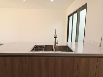 CASA NUEVA EN VENTA EN MORELIA, CAÑADAS DEL BOSQUE