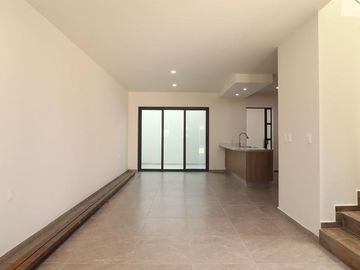 CASA NUEVA EN VENTA EN MORELIA, CAÑADAS DEL BOSQUE
