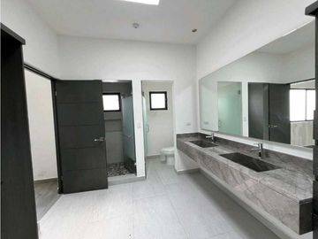Casa en Venta Altares Residencial Santiago Nuevo Leon