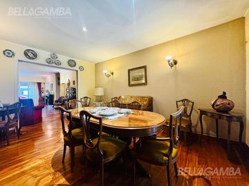 CASA VENTA  BAJO VICENTE LOPEZ 3 DORMITORIOS