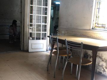 PH 4 ambientes en  Barracas con patio a metros de Montes de Oca