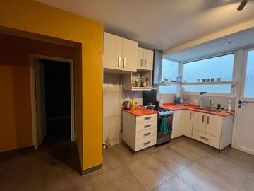Departamento en Venta 3 dormitorios. Ada Elflein al 3900 La Lucila Vicente Lopez
